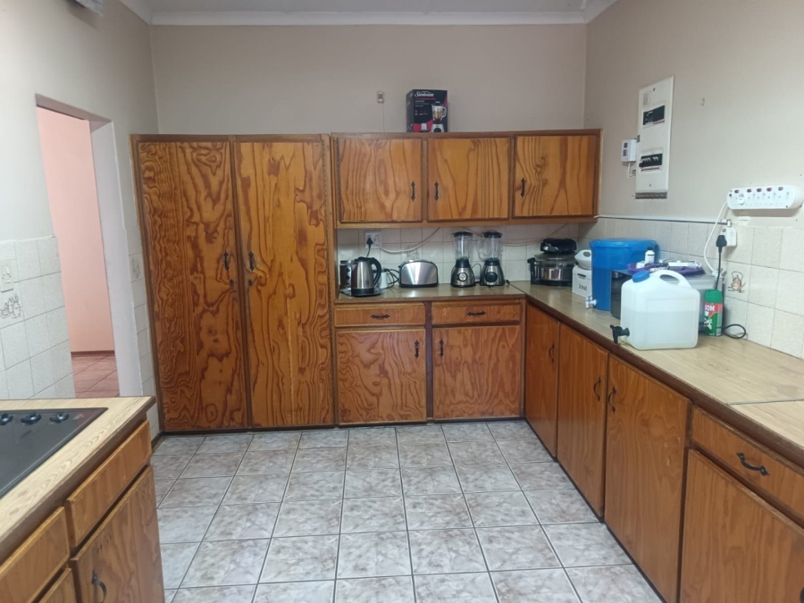 4 Bedroom Property for Sale in Royldene Northern Cape